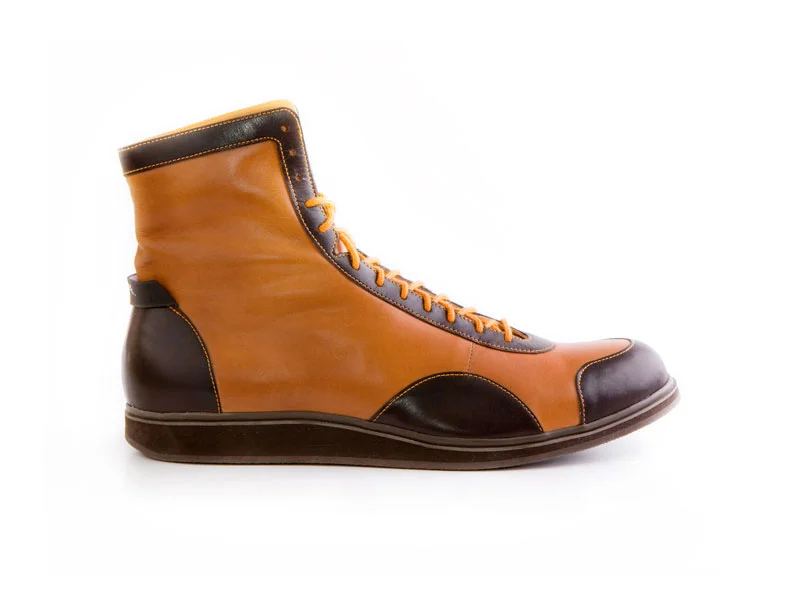 ©snique_handgemacht__sneakers_massschuhe_boxstiefel.jpg
