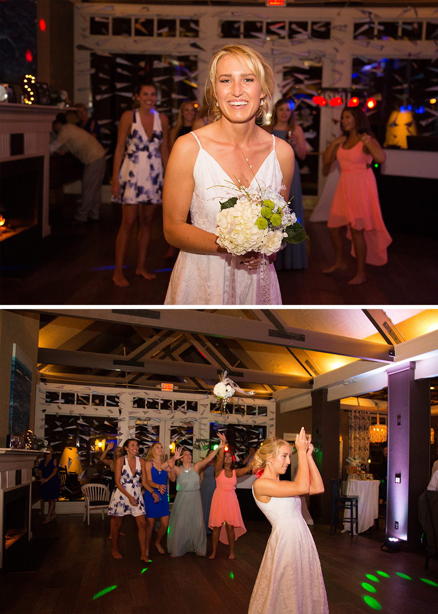 bouquet toss.jpg