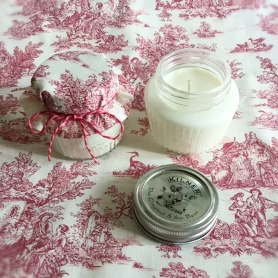 Candles packaging