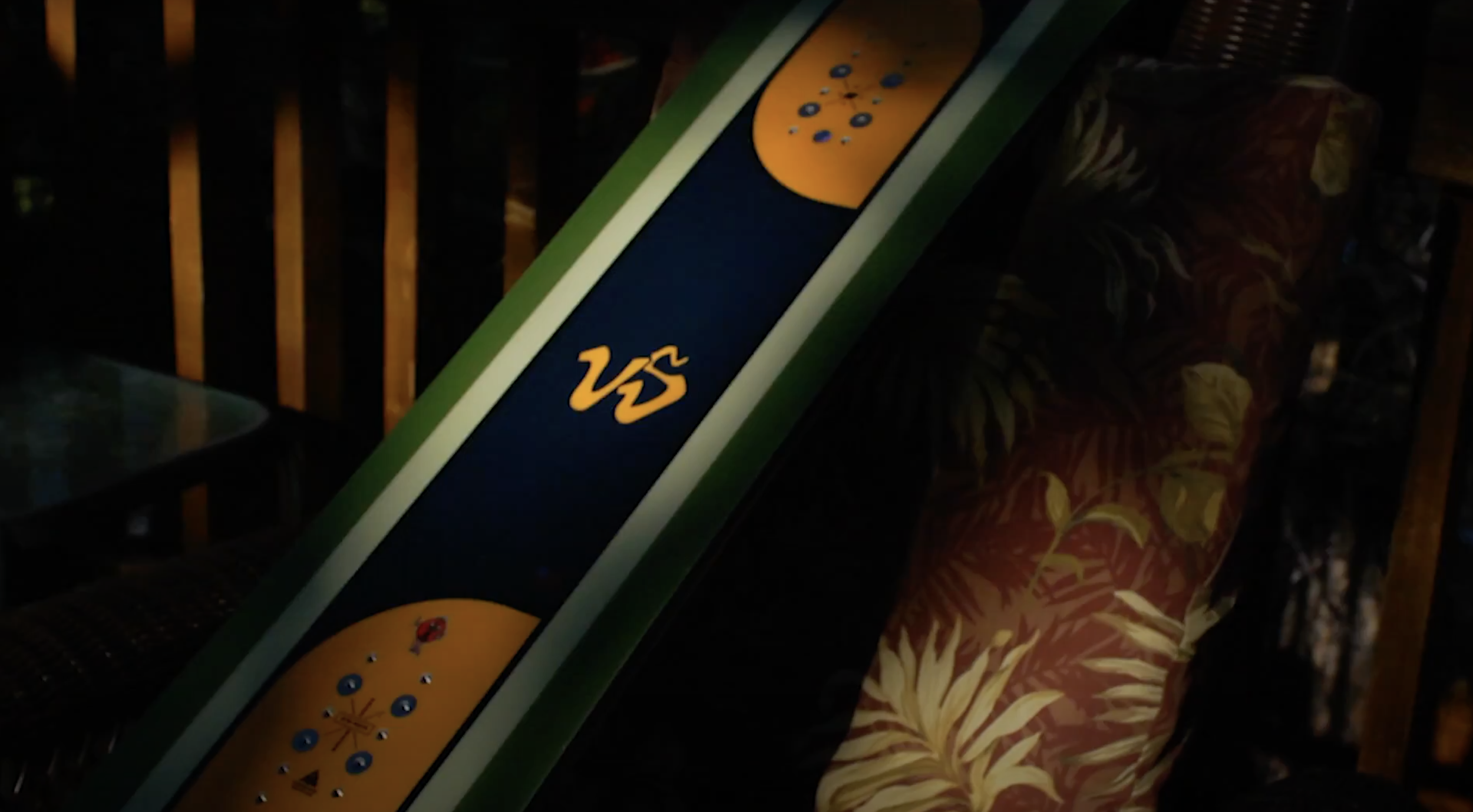 VINTAGE SPONSOR X K2 SNOWBOARDS MARK