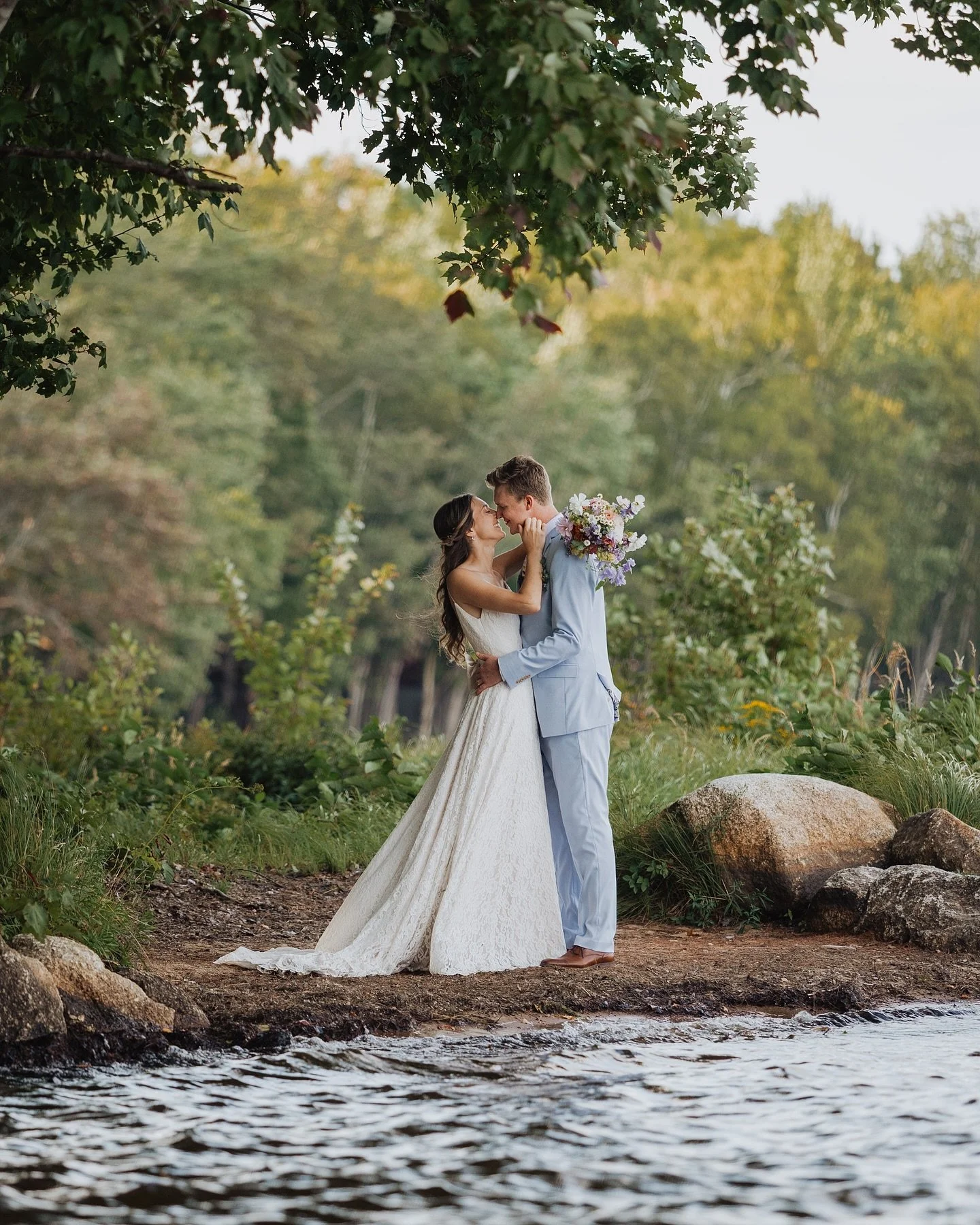 LAURA &amp; MACK
.
Laura is no stranger to the wedding world. Working hard behind the scenes to make other weddings beautiful with her stunning floral arrangements, it was time for her and Mack to have that kind of day they deserved (and more). 

Her