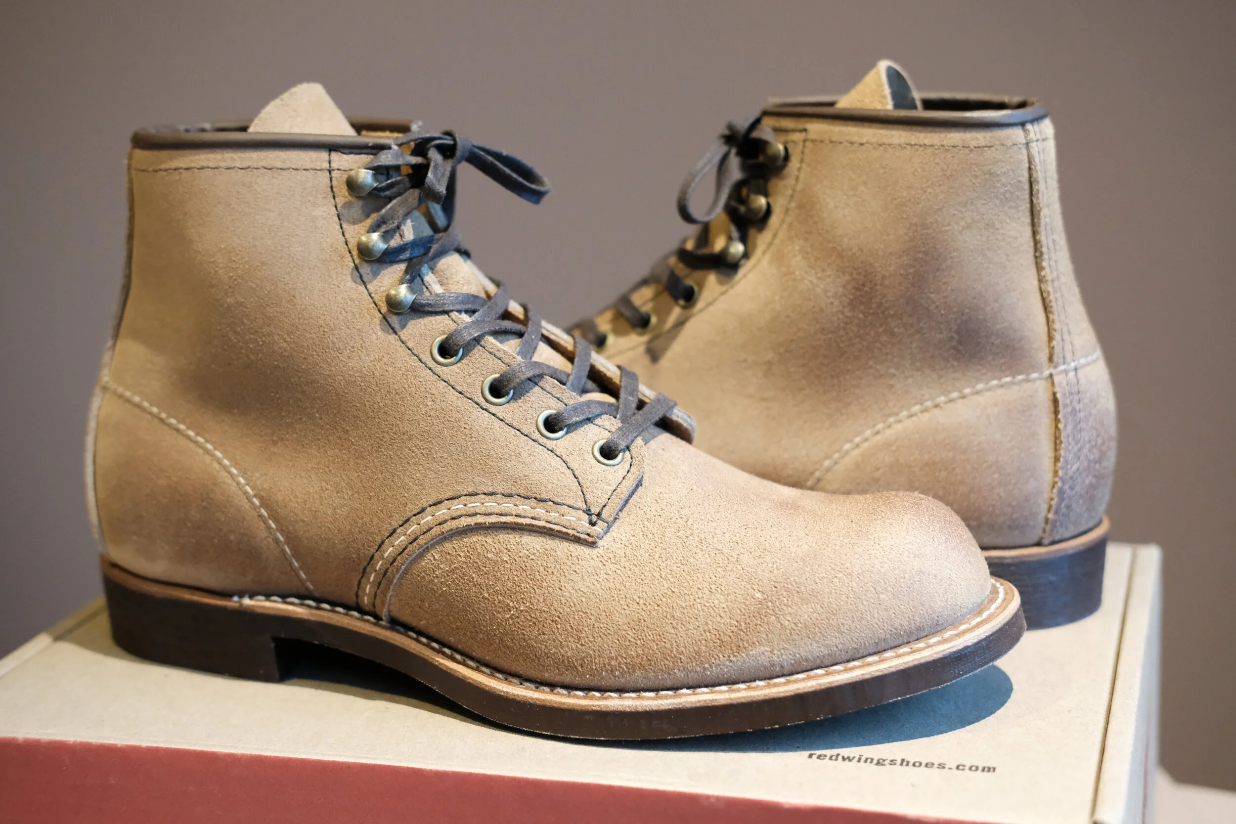 red wing blacksmith muleskinner
