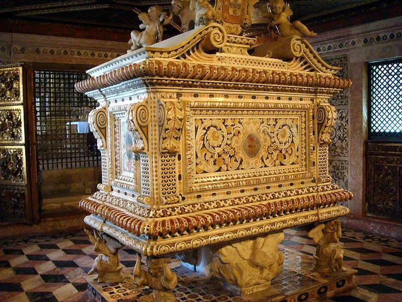 Tomb of Bl. Juana of Aza