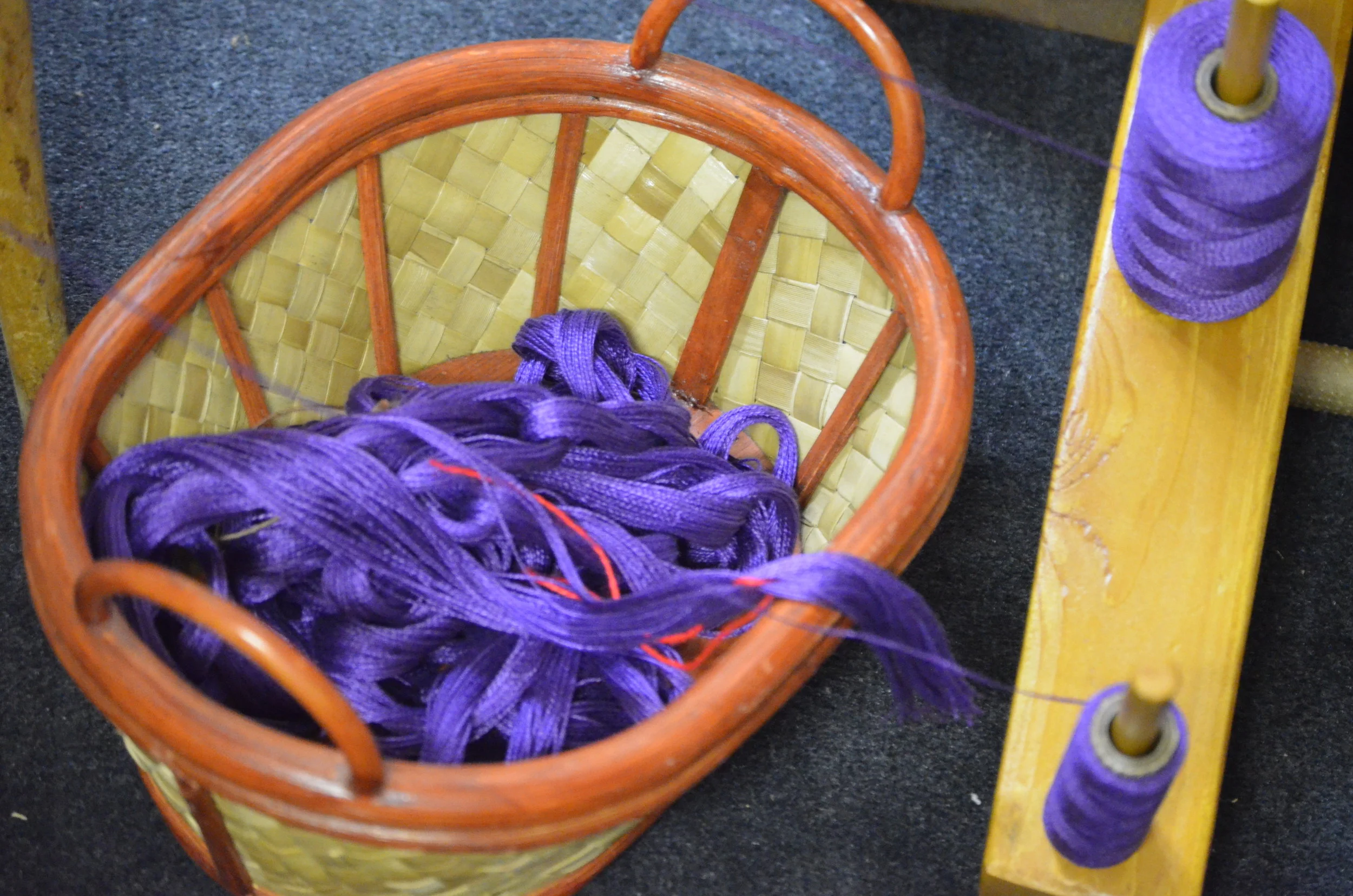 With the warp having been prepared we're ready to go on.