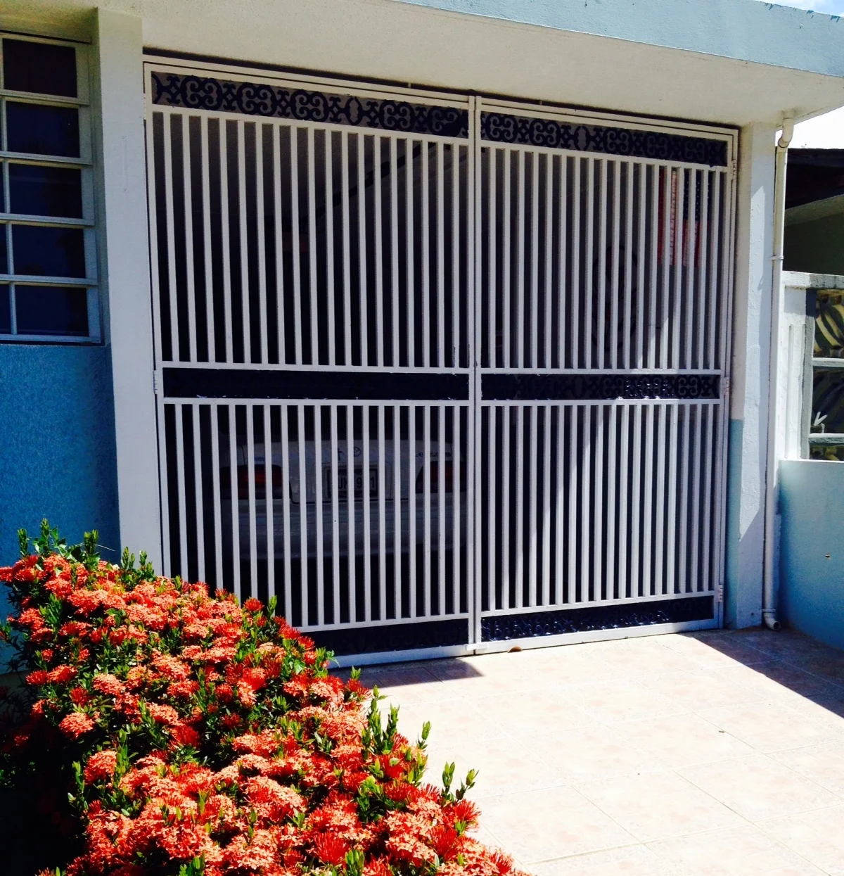 Tormenteras, Rejas, Techos, Screens, Puerto Rico