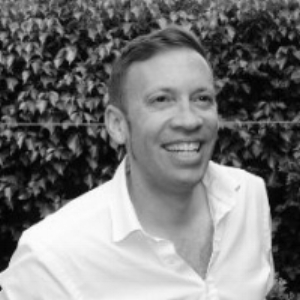 Andrew Macadam Customer Success Unit lead, Microsoft