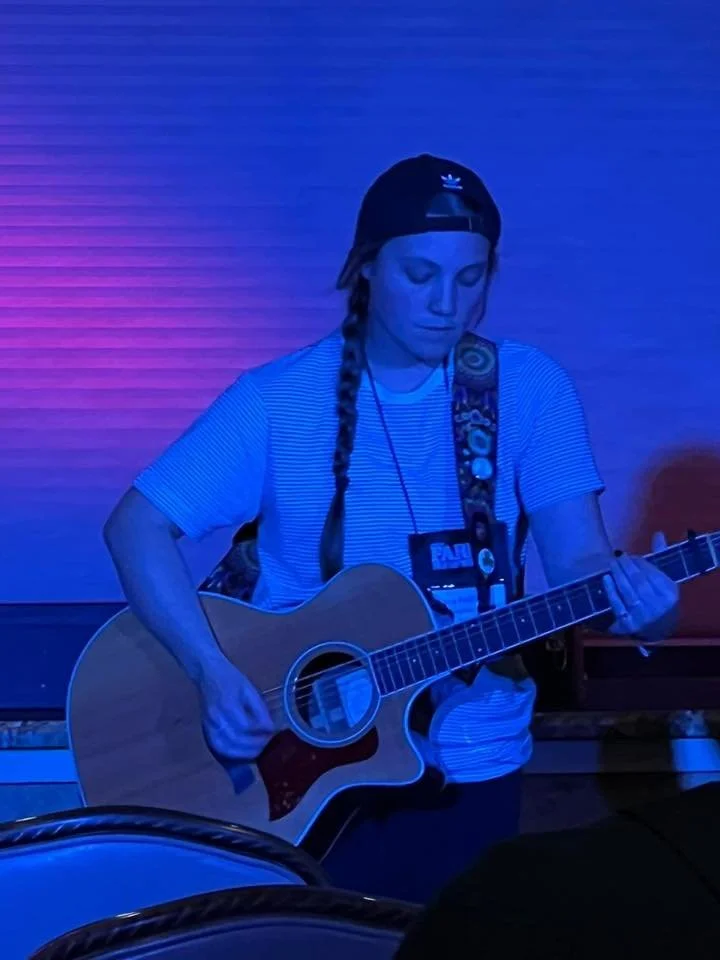Live Music w/ Lara Fullford