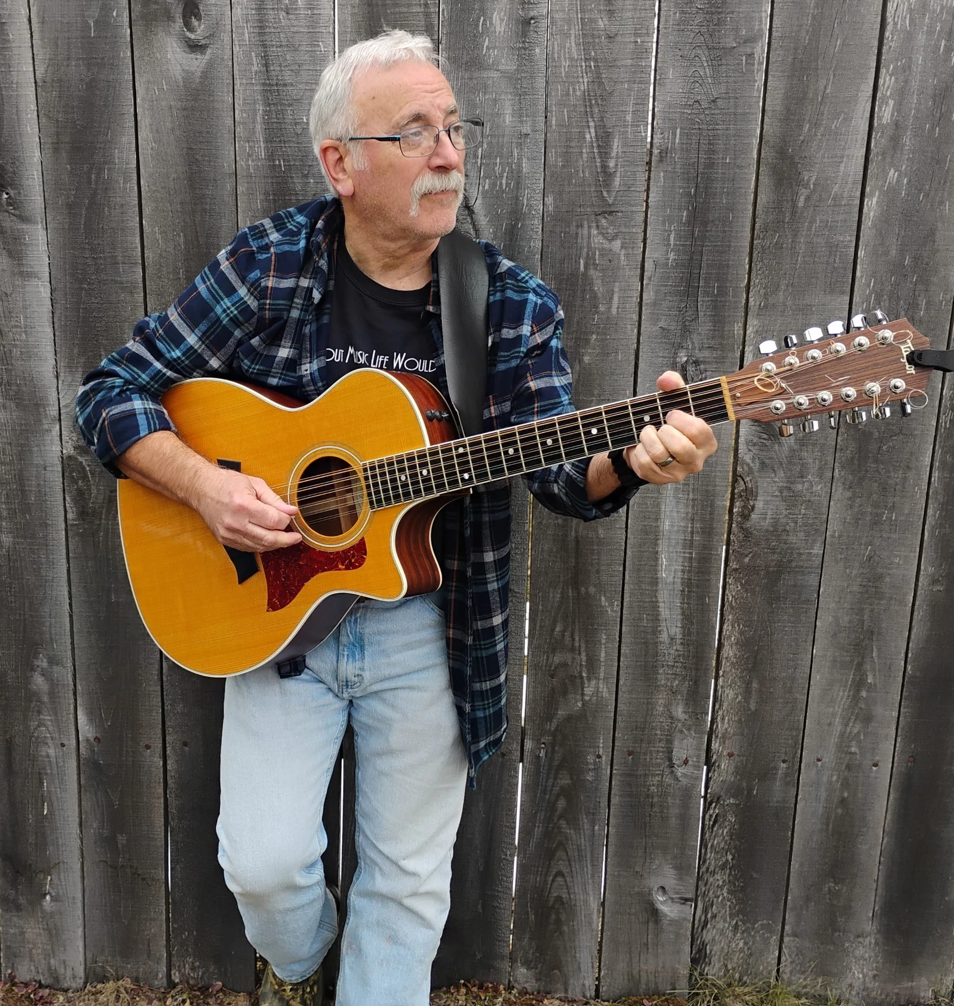 Saturday Acoustics w/ Foggy Morn…Lookin Back