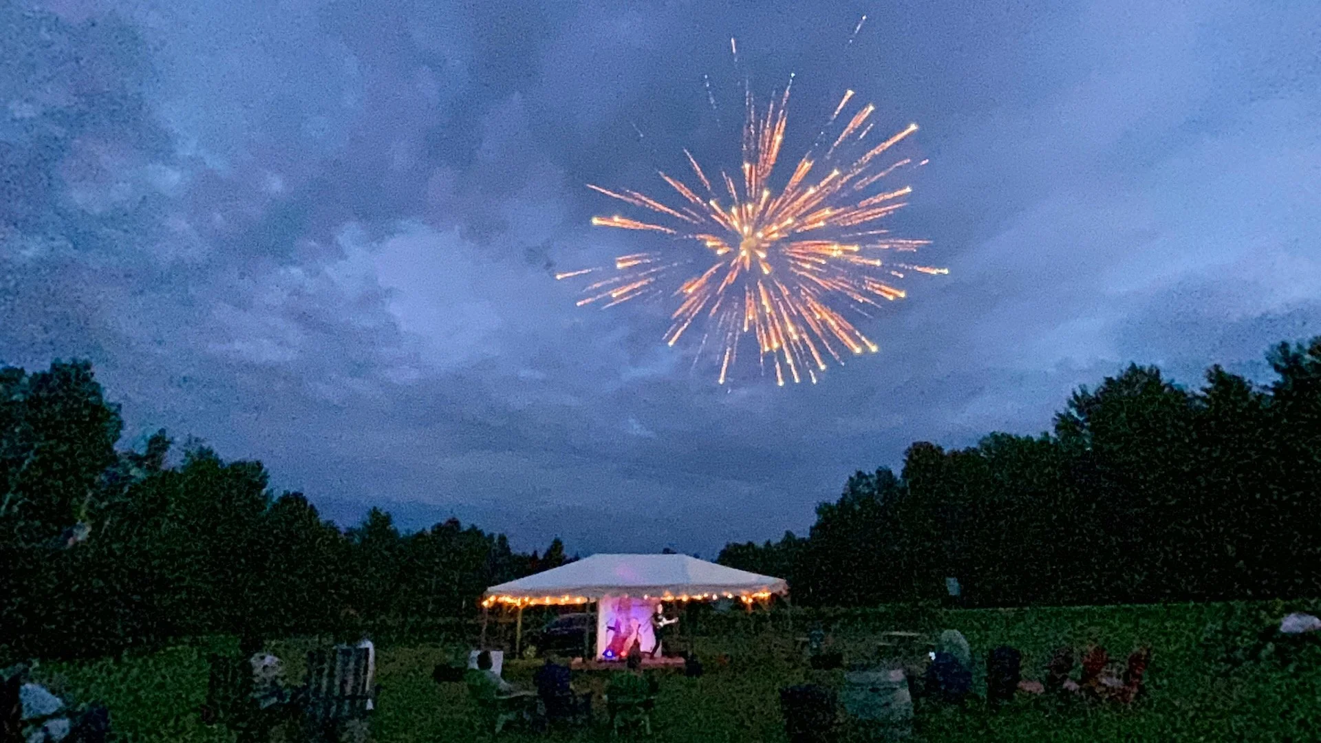 Live Music w/ Duffy King + FIREWORKS