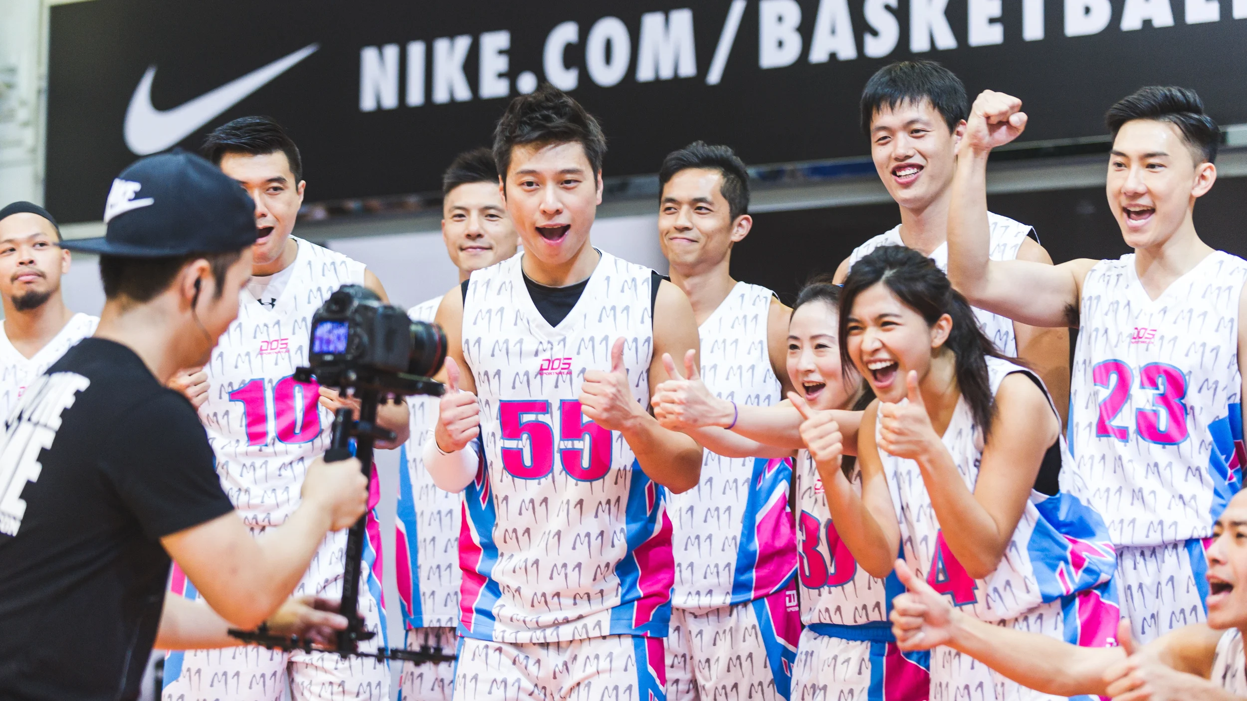 Nikon D3s 70-200 f2.8 VR at 82mm ISO 4000 f2.8 1/500s
