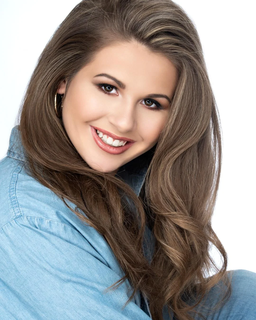 Taylor Lambert 2.jpg