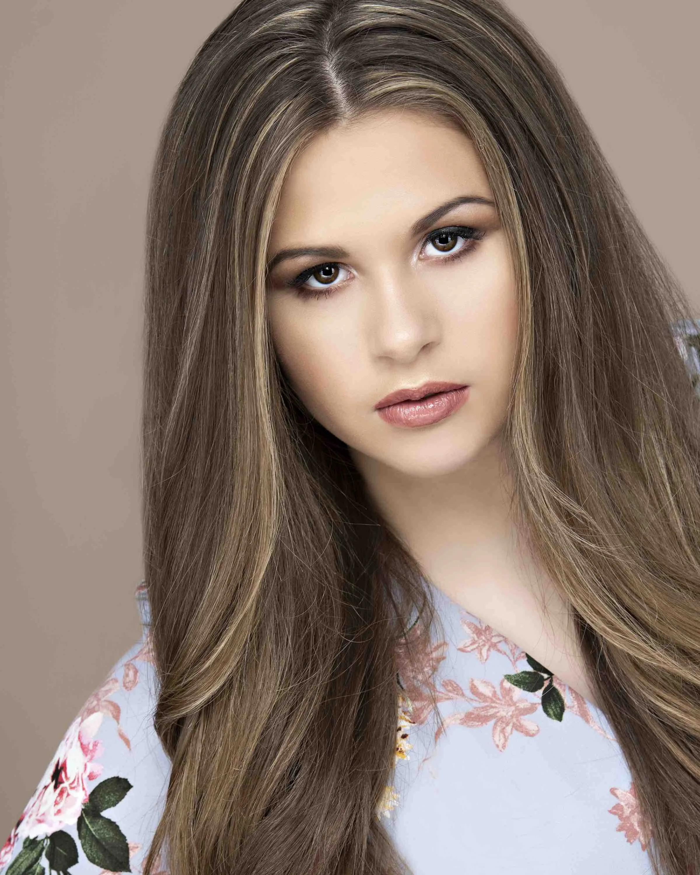 Taylor Lambert 6.jpg