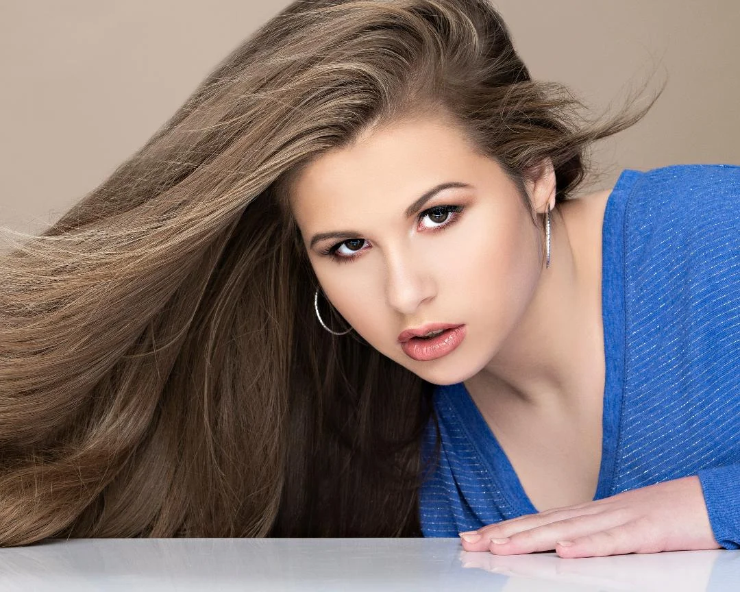 Taylor Lambert 8.jpg