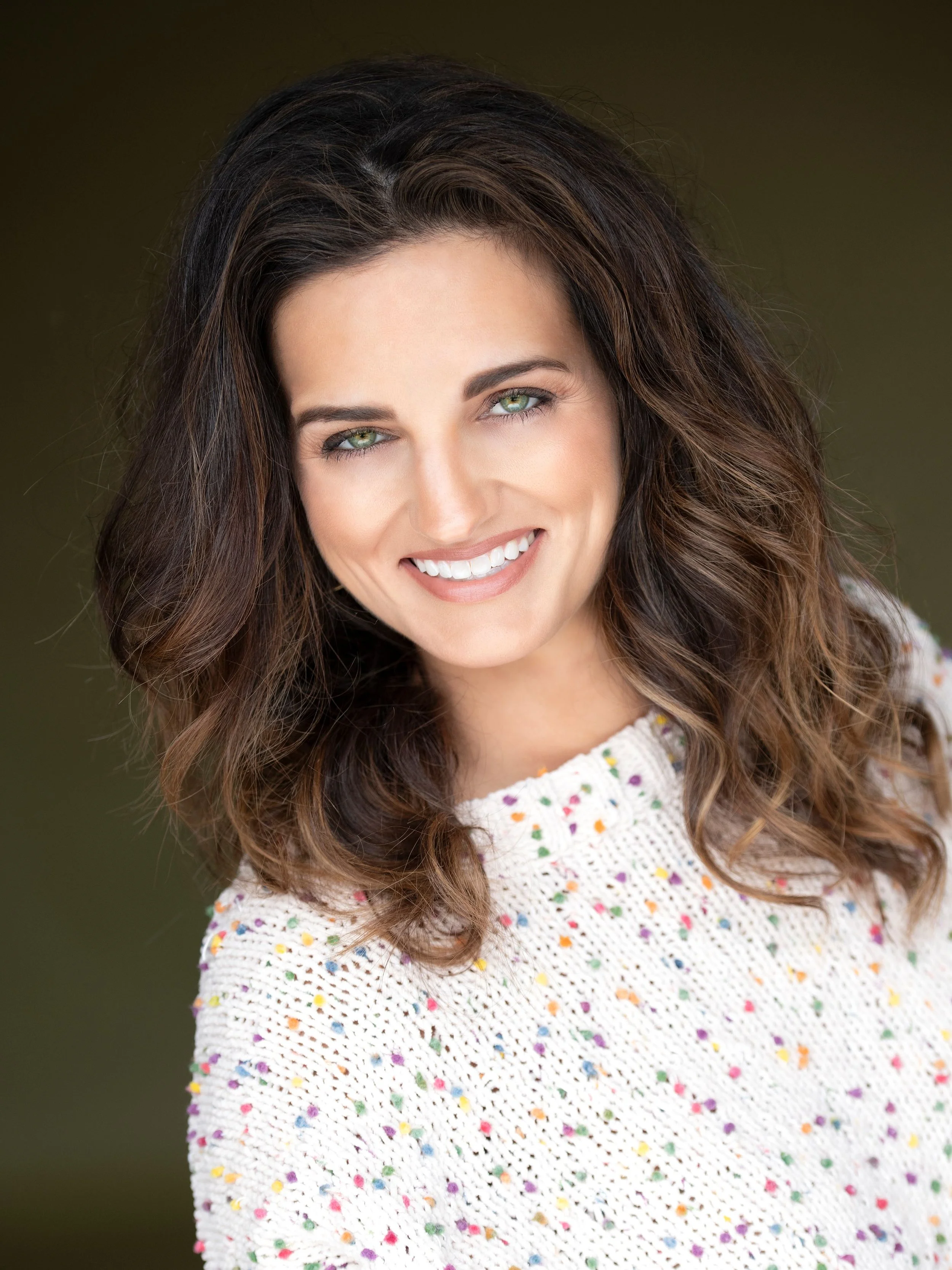 Meagan McElroy Commerical Headshot.jpeg