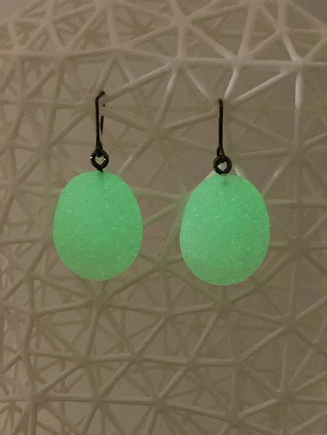 upcycled glow in the dark earrings 05.jpg