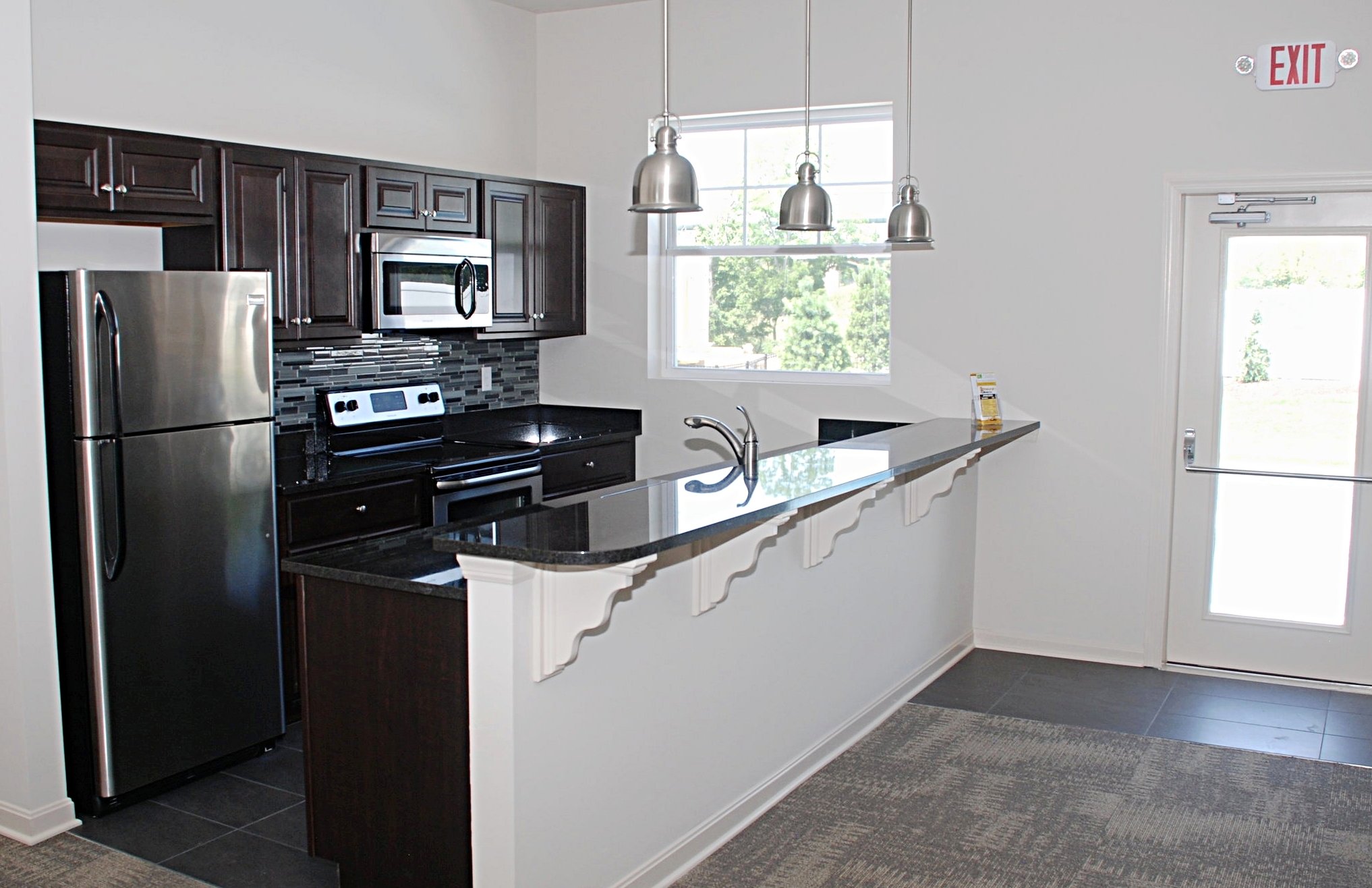 Kitchen and bar area in the clubhouse