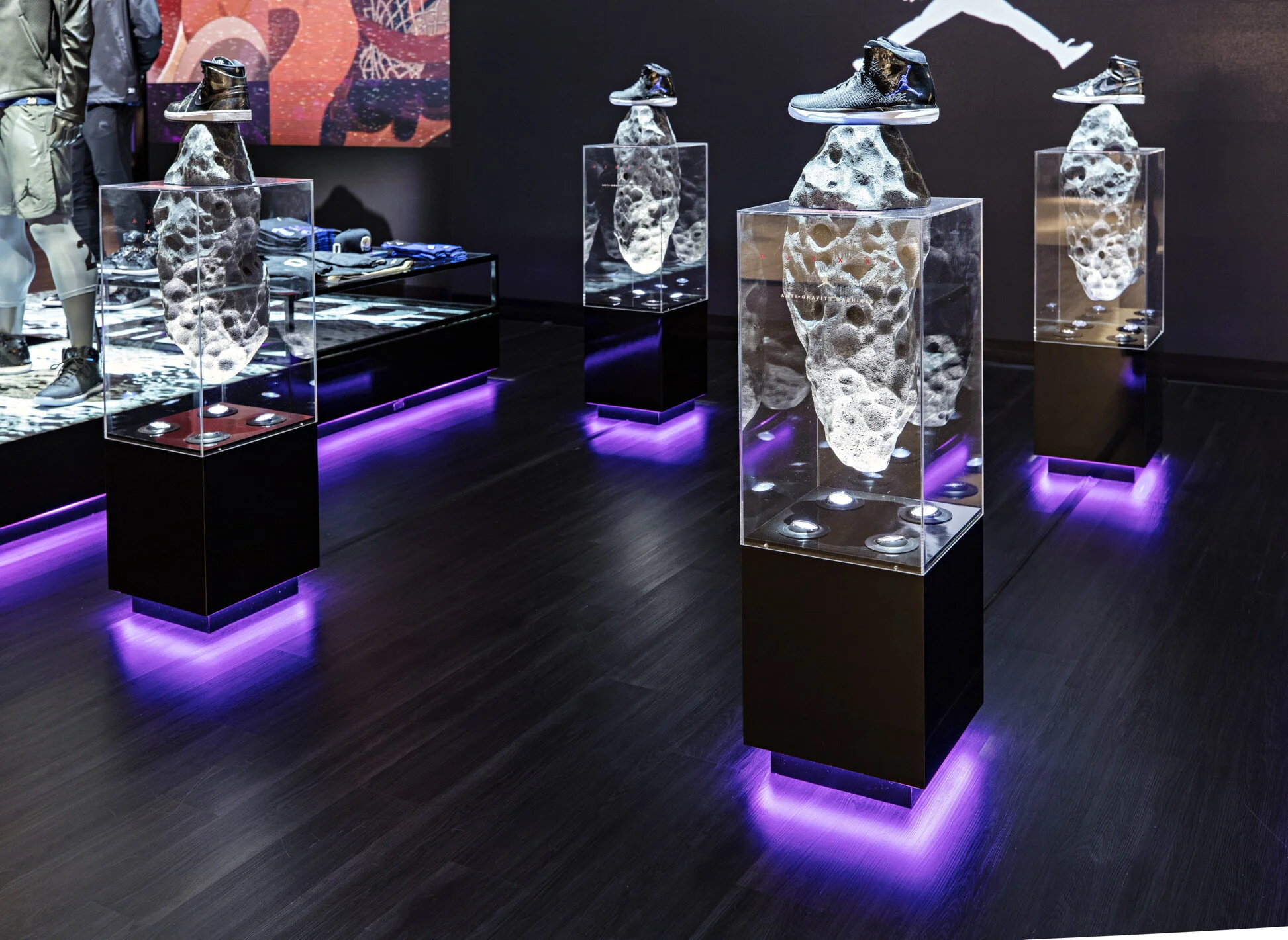 2016-12-05_Niketown_SpaceJam_0121.jpg
