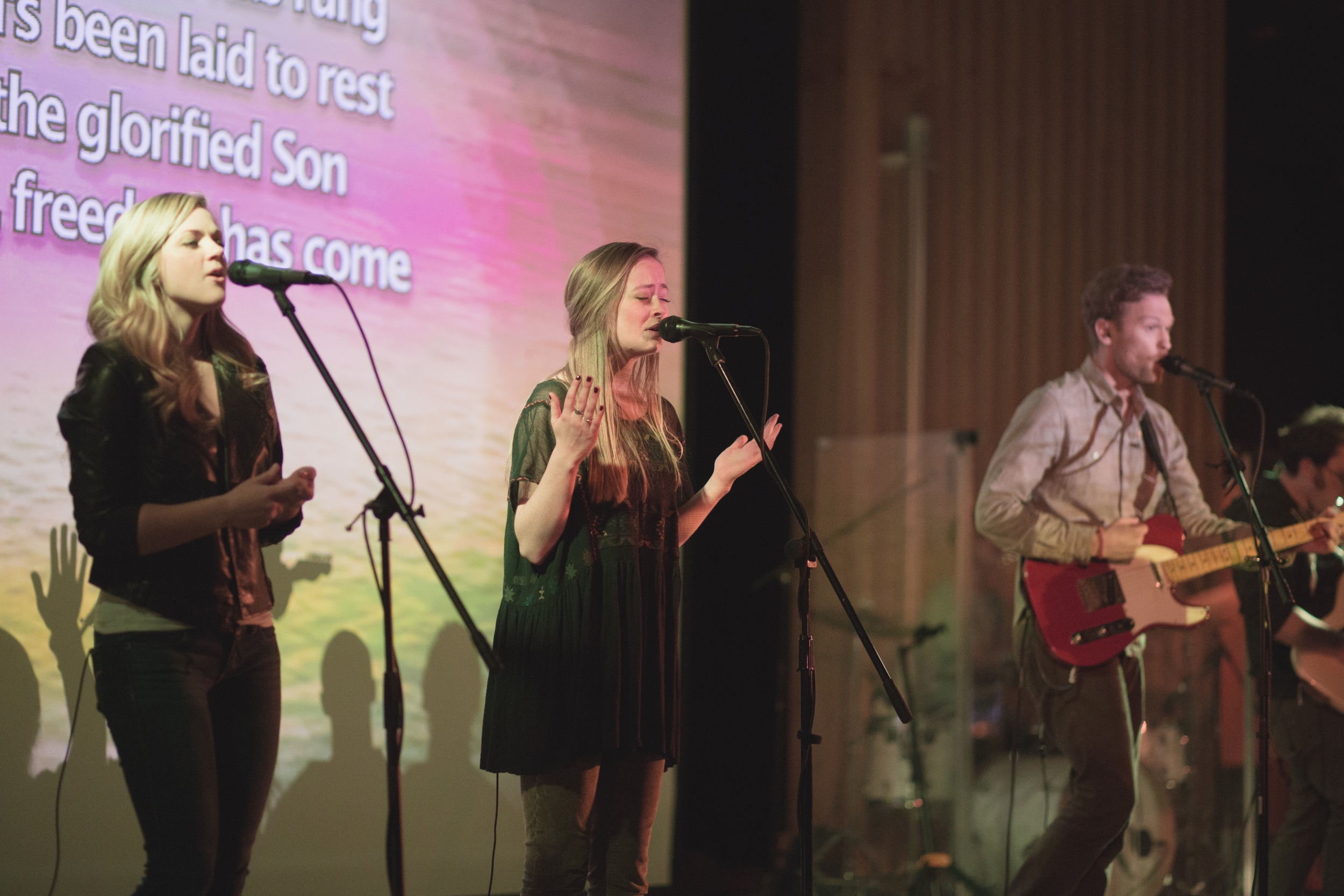 The service starts every week with worship led by Kyle Worsham and a band of Moscow natives and UI students. The band’s hope is to welcome our church into the presence of God as the church.