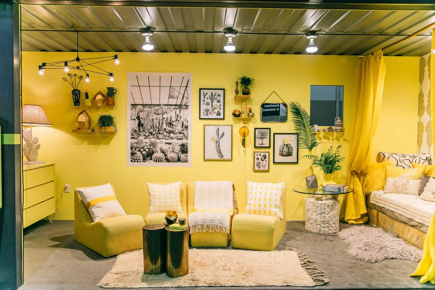 Living-Yellow-11.jpg