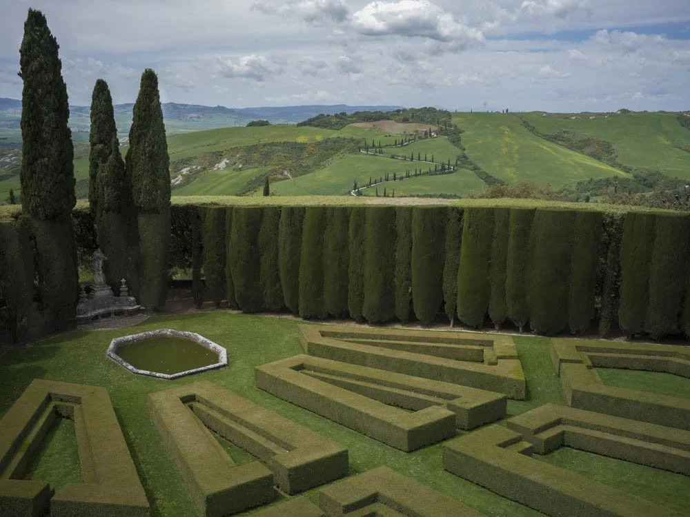 La Foce's Serpentine Borrowed Landscape.jpg