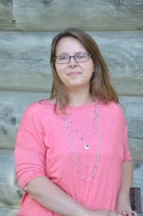 bout the Author Stefanie Spangler has always loved books and reading, and one day, she decided to write a book of her own. Stefanie lives in central Illinois with her husband and daughters. When she's not reading or writing, she’s usually editing someone else’s book. But she also enjoys gardening, knitting, and forcing others to read her favorite books. Follow Stefanie: https://twitter.com/StefanieAuthor https://www.facebook.com/StefanieAuthor/ www.stefaniespangler.com