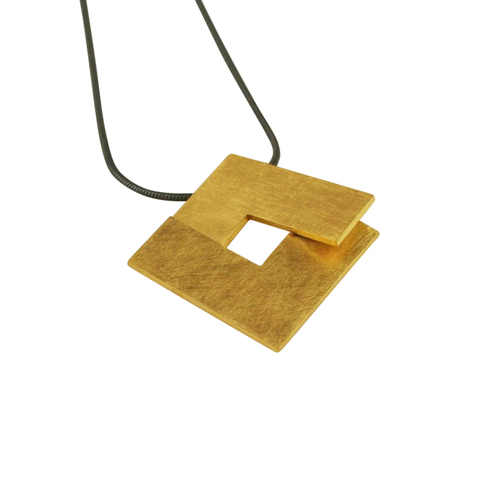 FlatgeomnlgoldV3.jpg