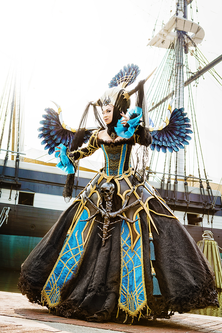 Yaya Han as Enira from Lineage 2