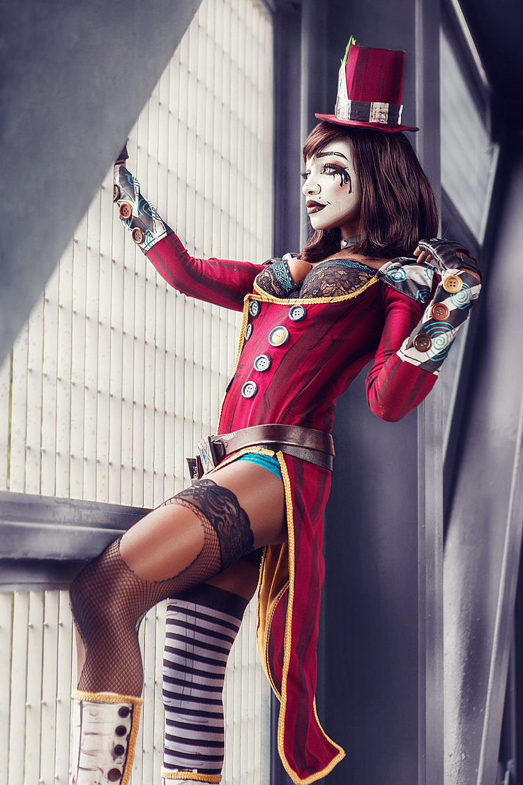 Kaybear as Mad Moxxi from Borderlands
