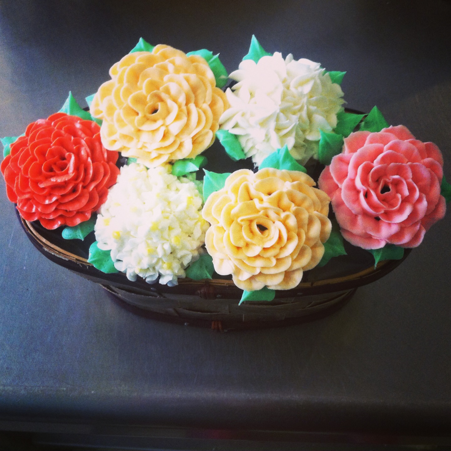 Cupcake Basket.jpeg