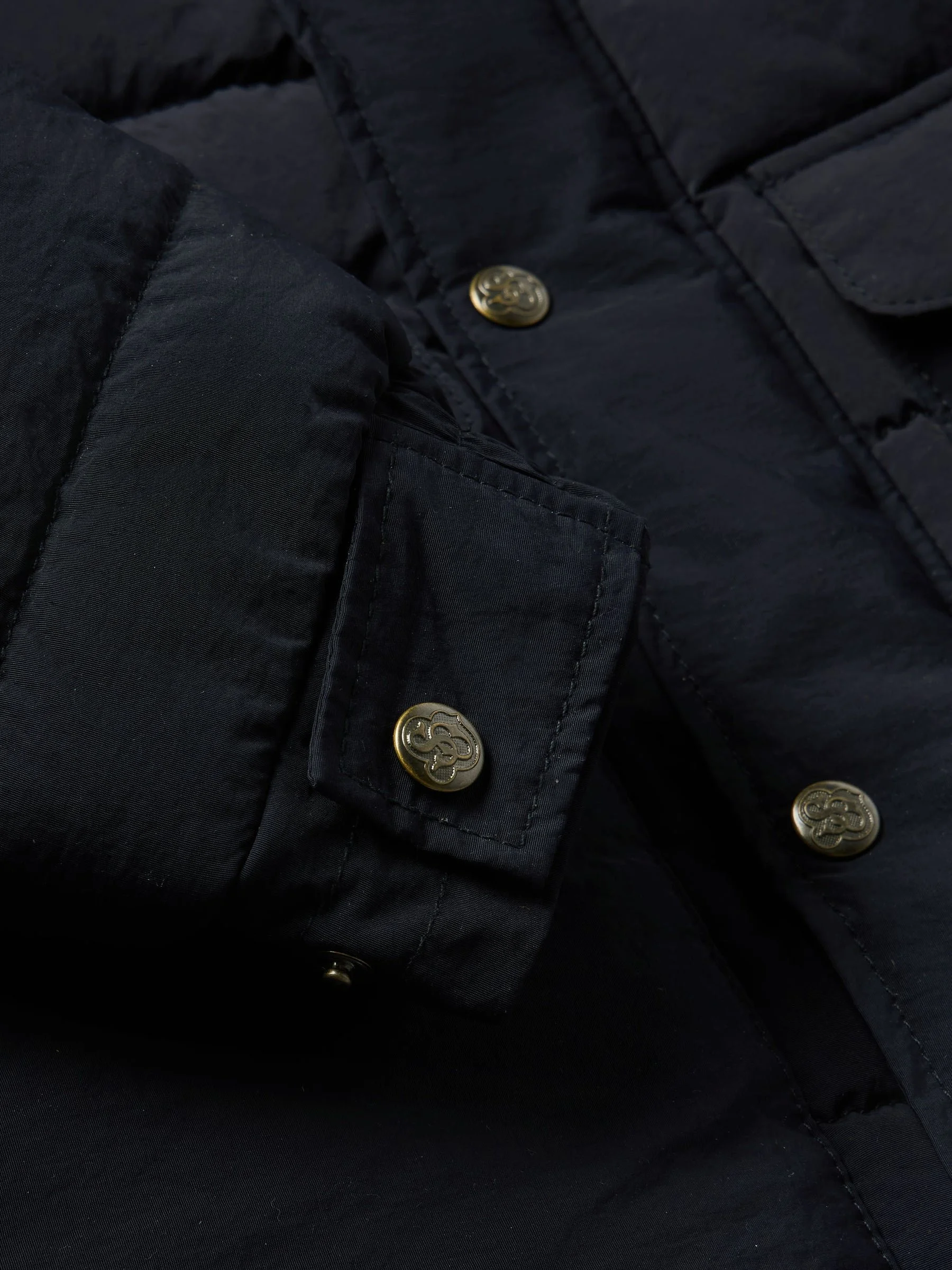 8806_telluride-jacket_navy_cuff.jpeg