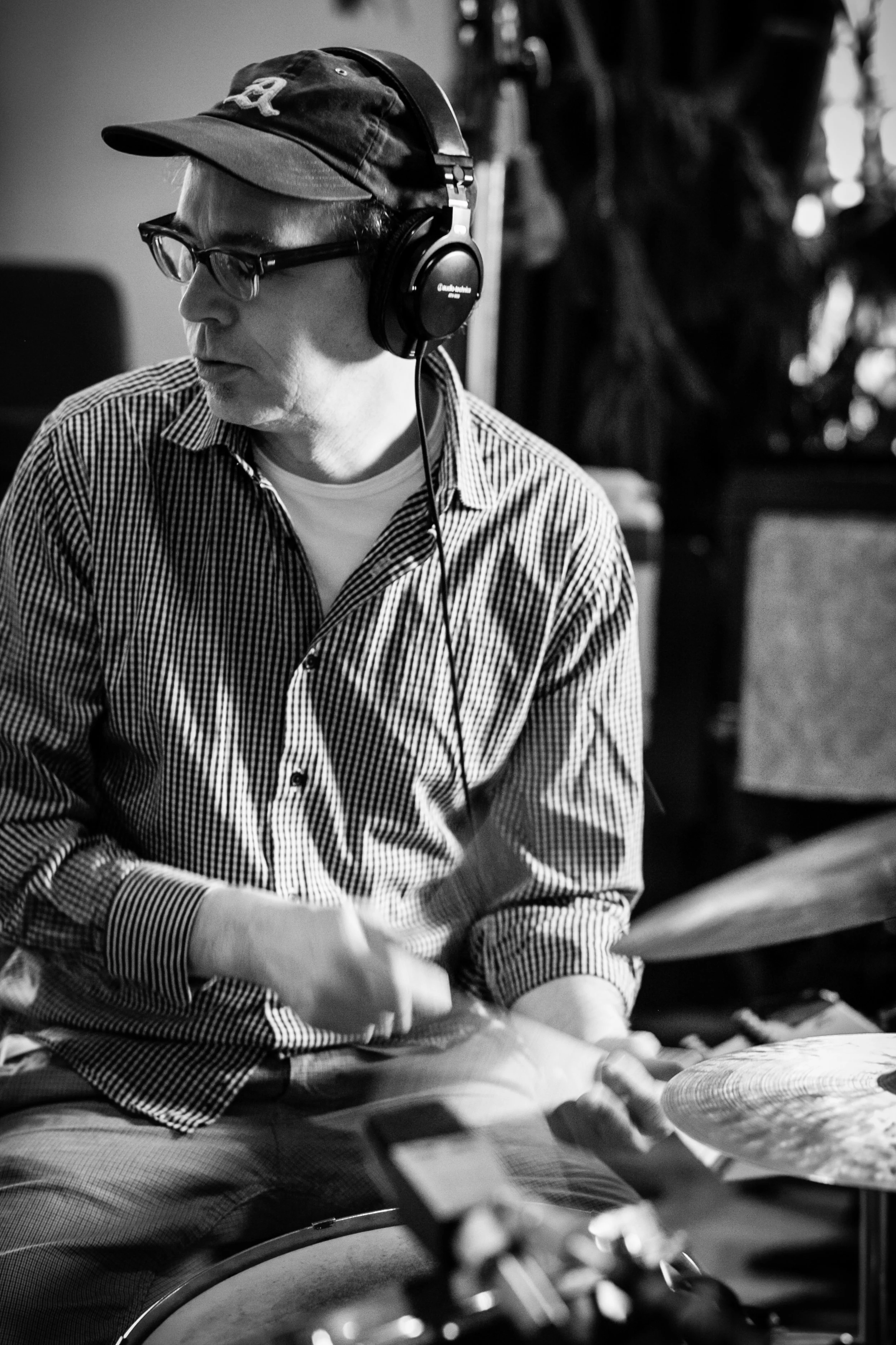 Kenny-Wollesen-8530B&W©-C.Mardok-2014.jpg