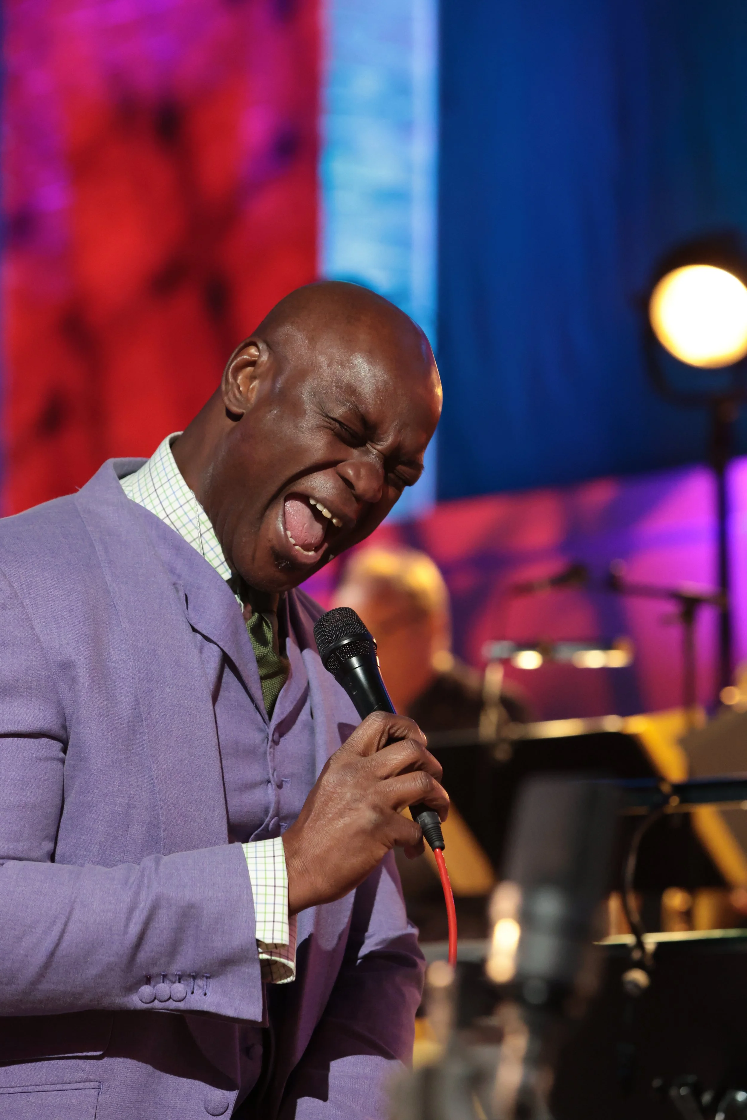 Ola Onabulé &amp; Band