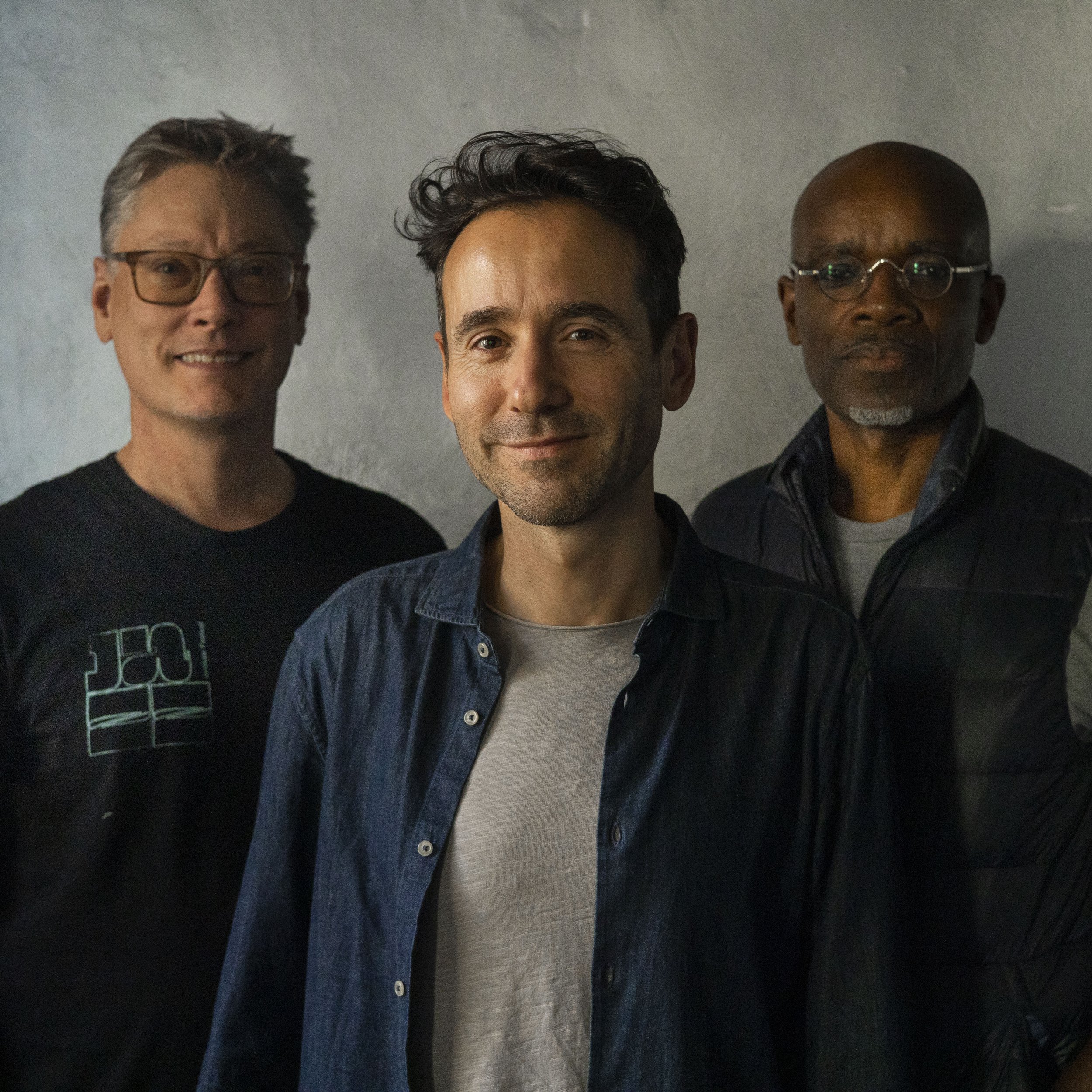 Albert Vila Trio feat. Doug Weiss &amp; Rudy Royston