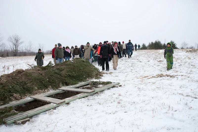 Burials9.jpg