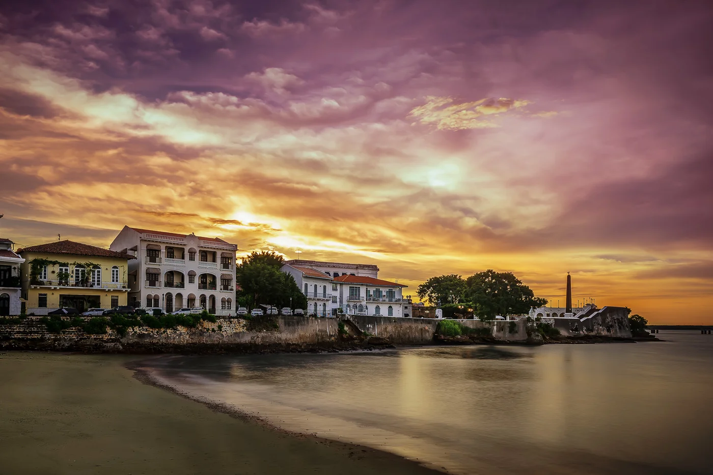 Mañana de Patría - Casco Viejo, Panamá
