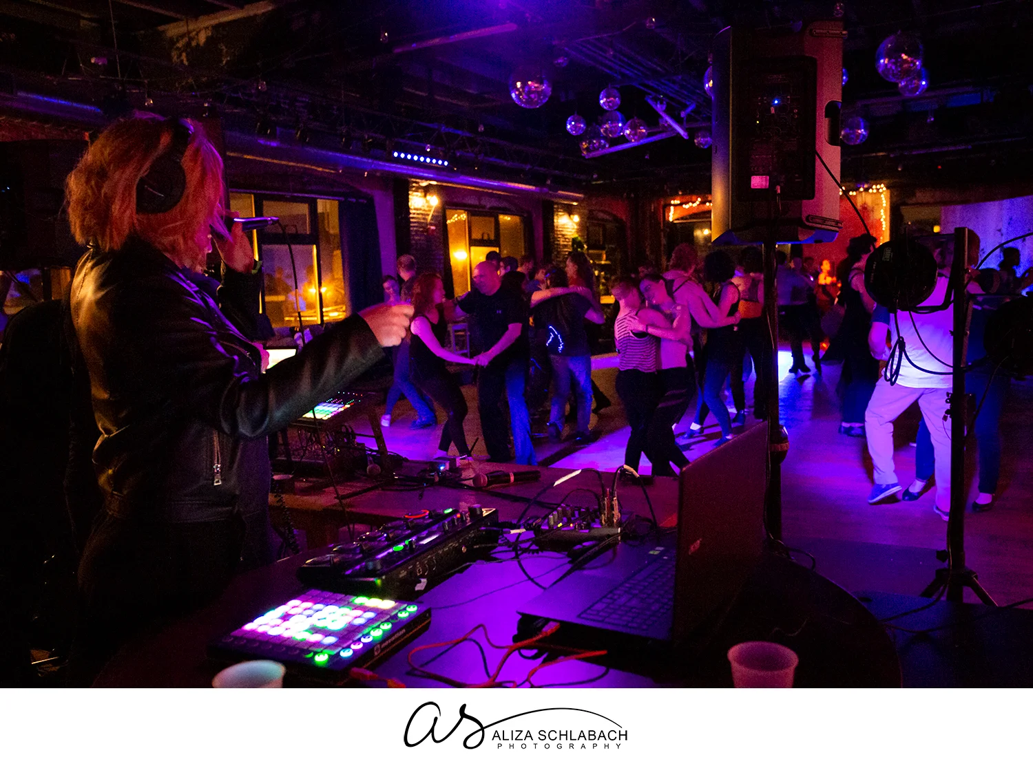Photo of DJX dance with performer Janxx