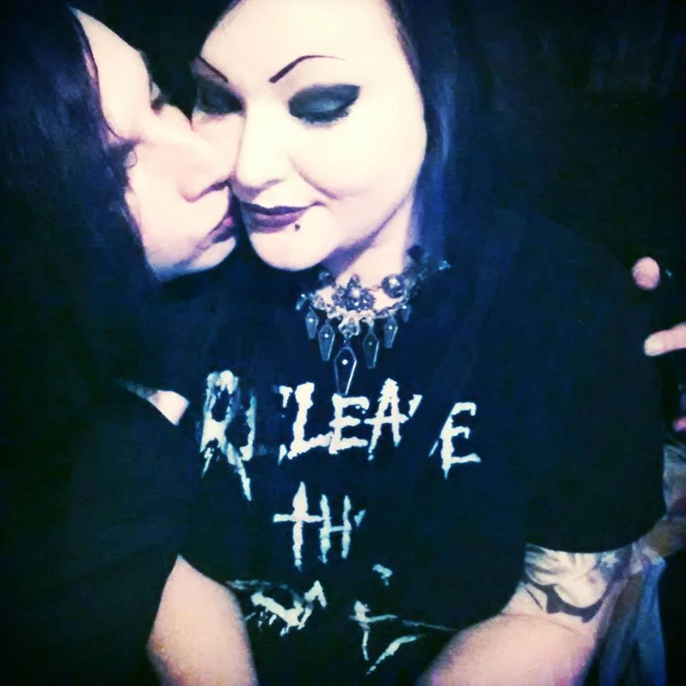 Cemtery Confessions 007 - Corporate Goth