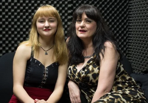 Getting Nude with Lili Von Schtupp -  Gothropology