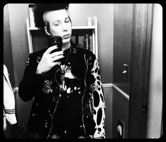How To: DIY Deathrock Jacket for Dummies