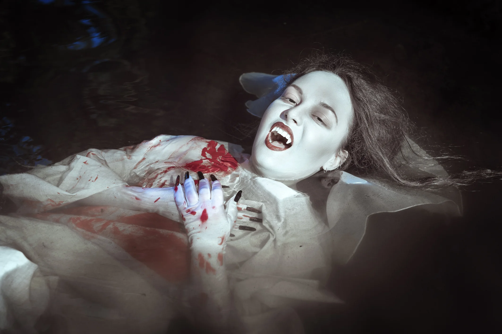 Vampires - Cemetery Confessions