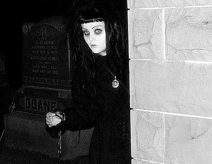 The Catacombs with DJ Gomez