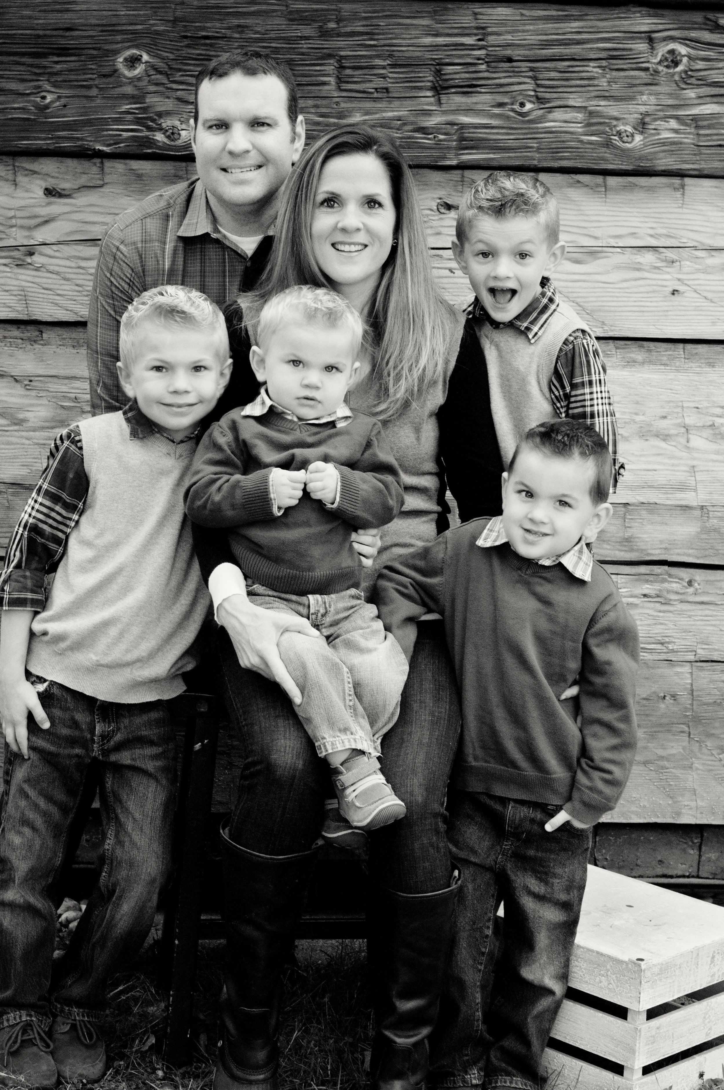 Anderson Family-Family Jailhouse2 platinum.jpg