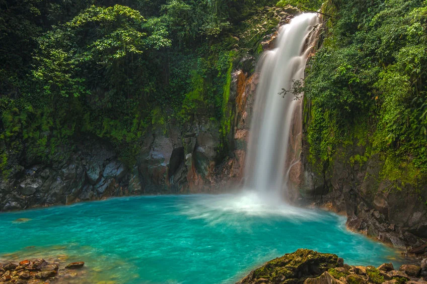 Leaving The Country: Travel Checklist For a Costa Rica Vacation