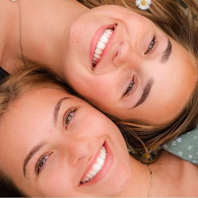 Who else is ready to travel again? 🙋🏼&zwj;♀️ I am not even a big traveler (four kids makes traveling expensive!) and I am itching to plan a big trip. Where is the first place you plan to go when it is allowed again?
.
.
.
.
.
#seniorphotography #th