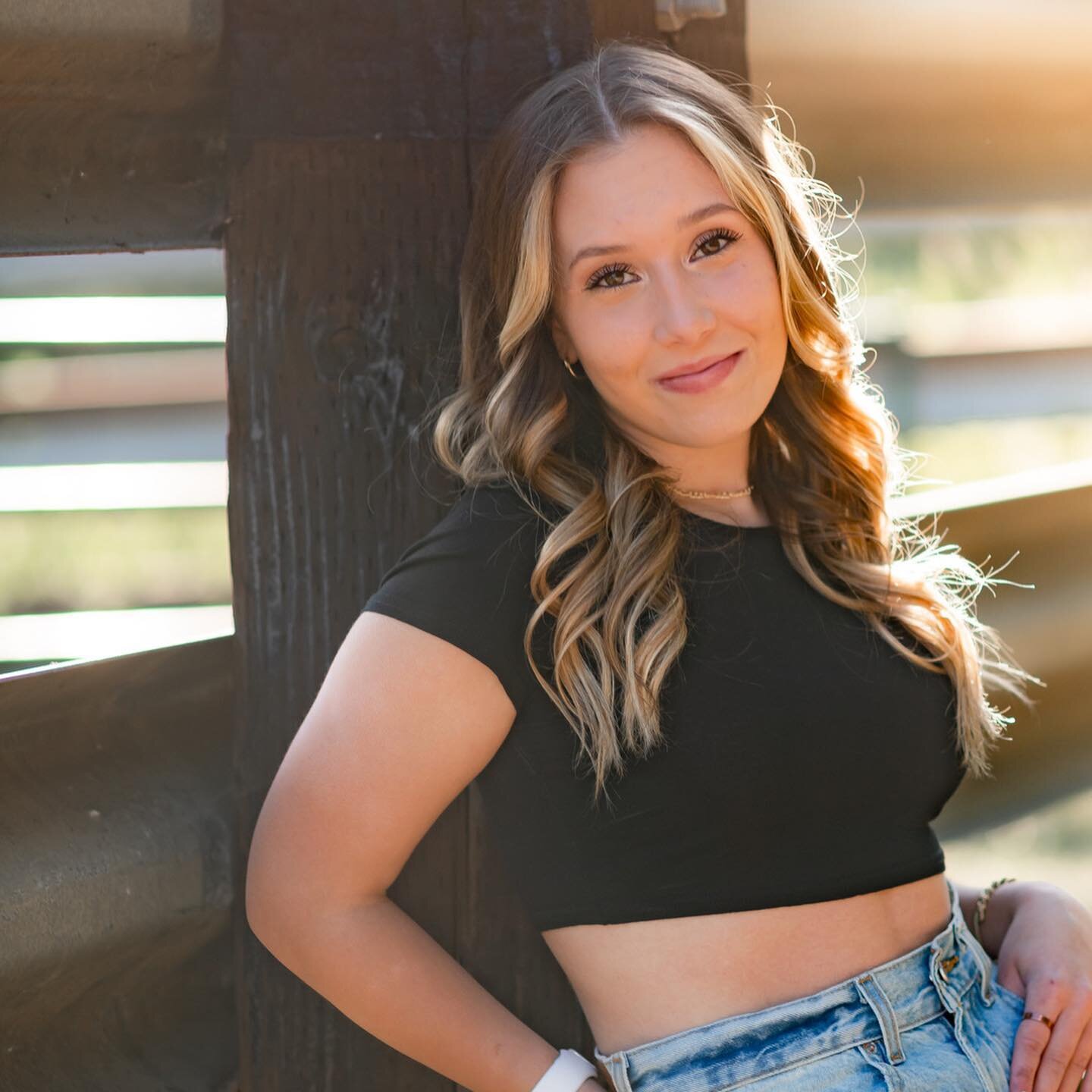 Alyssa's Rep Team Blog Post and Video are now LIVE up on my blog.  Check out the link in my bio @chelseaadamsphoto and leave a comment on the blog post for Alyssa and tell her something you love about her.  She is such an incredible girl, I can't wai