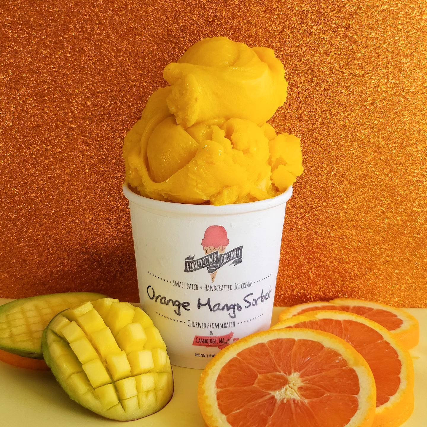 Don't underestimate our brand-new sorbet!💪🥭

ORANGE MANGO SORBET is a fresh sorbet made with fresh oranges and mango puree! Bright orange-forward with the mango offering a pleasantly fruity accent, this is an unexpectedly creamy and smooth sorbet t