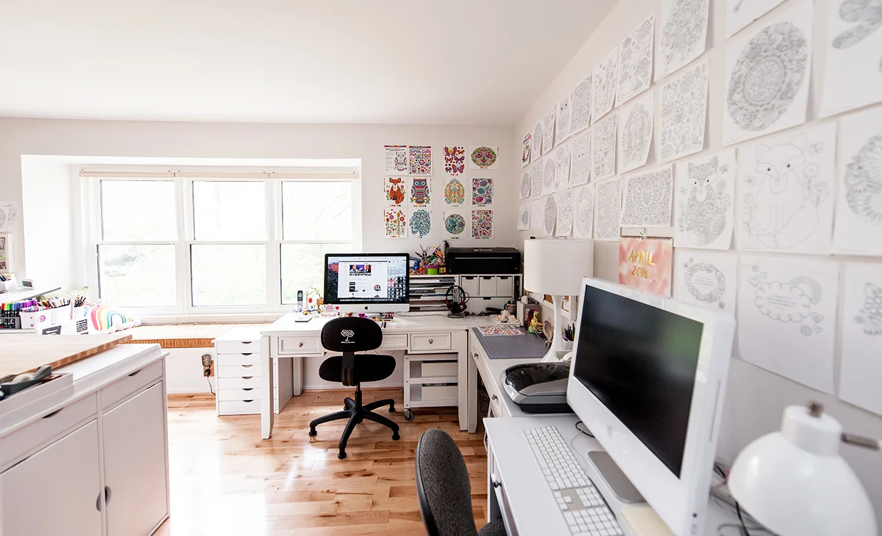 jessv-studio computer area side.jpg