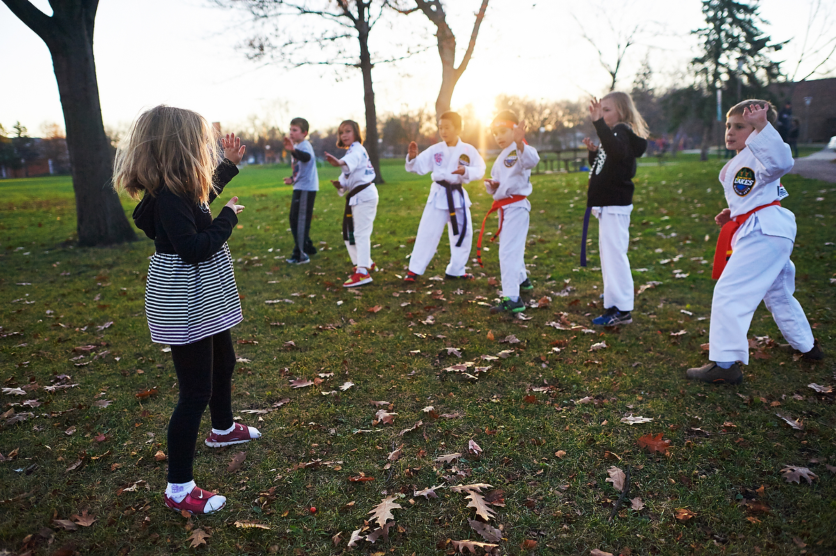 Greta warms up the class with double knife-hand blocks.
