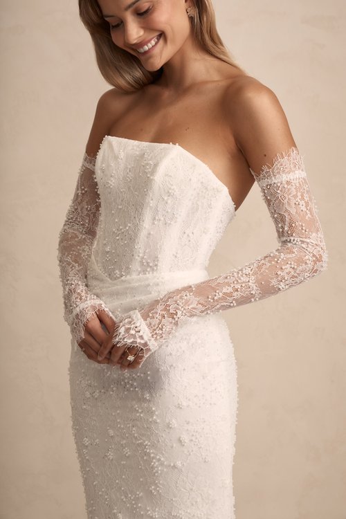 Madewithlove  bride.
