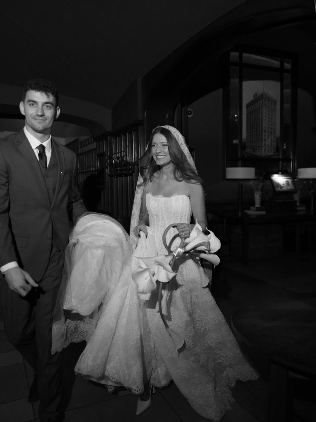 all eyes on @jaygili